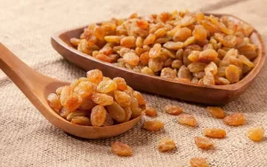 بهترین کشمش زرد تیزابی + قیمت خرید عالی